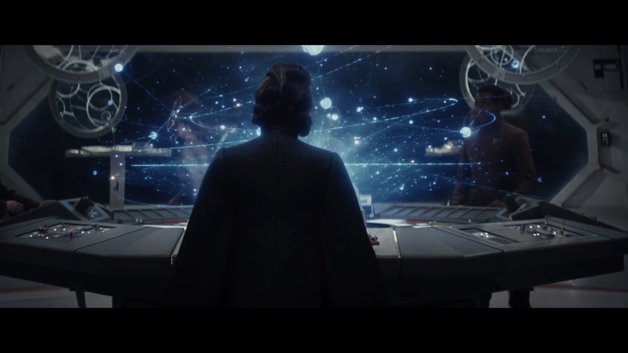 star-wars--the-last-jedi-official-teaser00-00-47-16still007-1492185955995_1280w