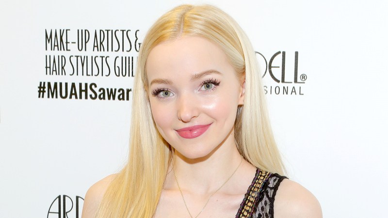 dove-cameron-zoom-2d1b3133-3c24-4a04-a24f-3c3db12e7ed8