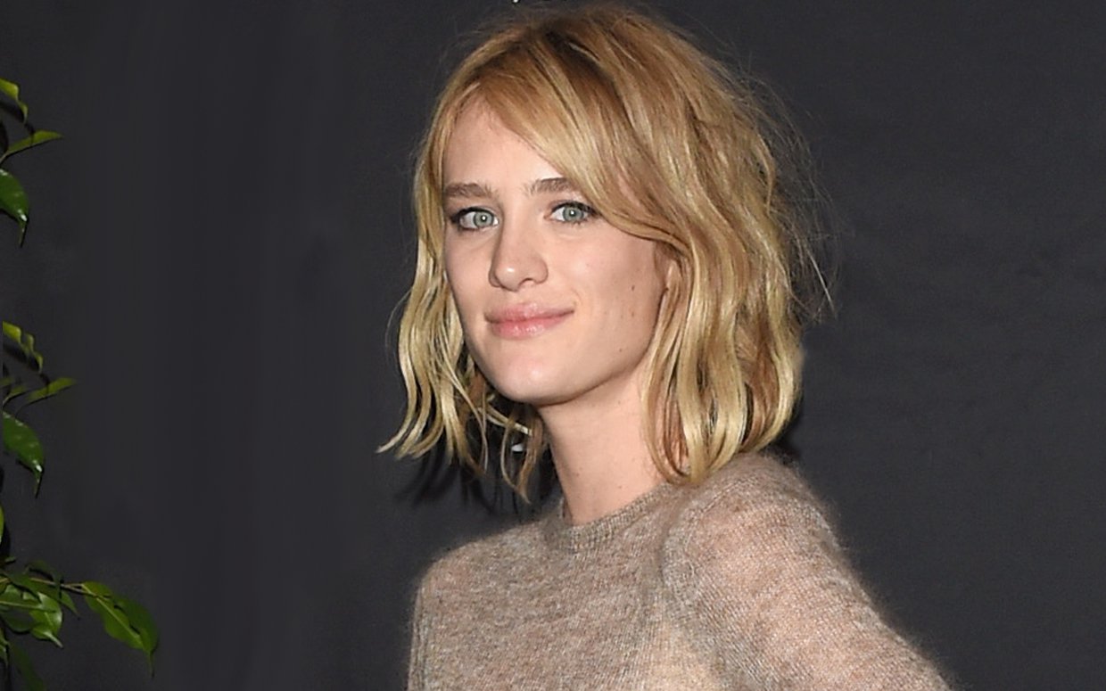 Mackenzie-Davis-Halt-and-Catch-Fire-FTR