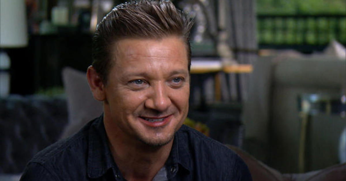 0813-sunmo-qa-jeremyrenner-1374124-640x360