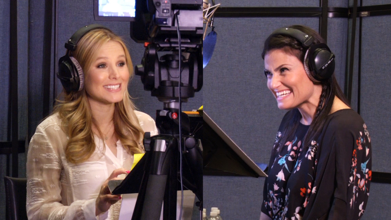 Kristen_Bell_and_Idina_Menzel_Frozen_behind_the_scenes