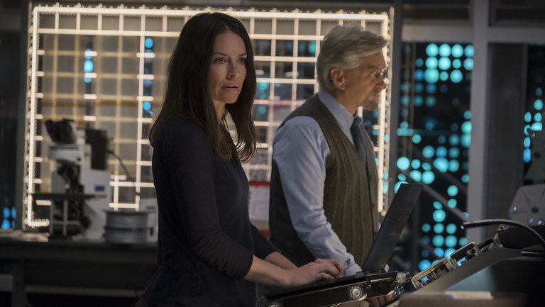 ant-man_and_the_wasp_still_michael_douglas_and_evangeline_lilly