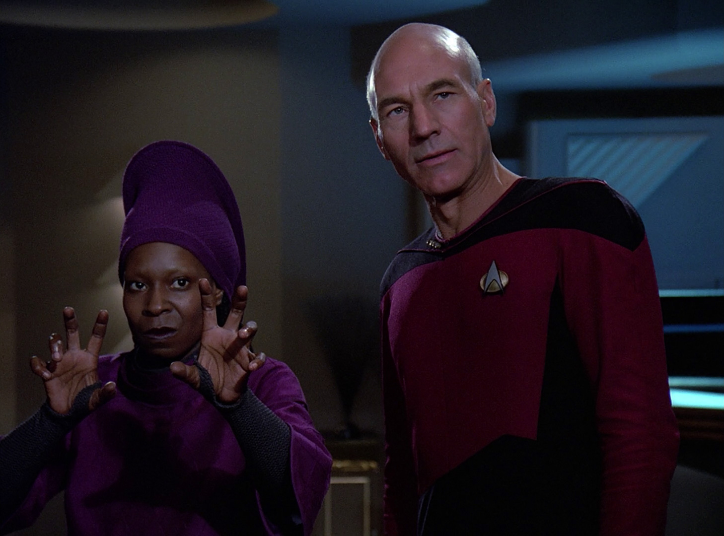 Star-Trek-Q-Who-Captain-Picard-Patrick-Stewart-Guinan- Whoopi-Goldberg-1458x1080