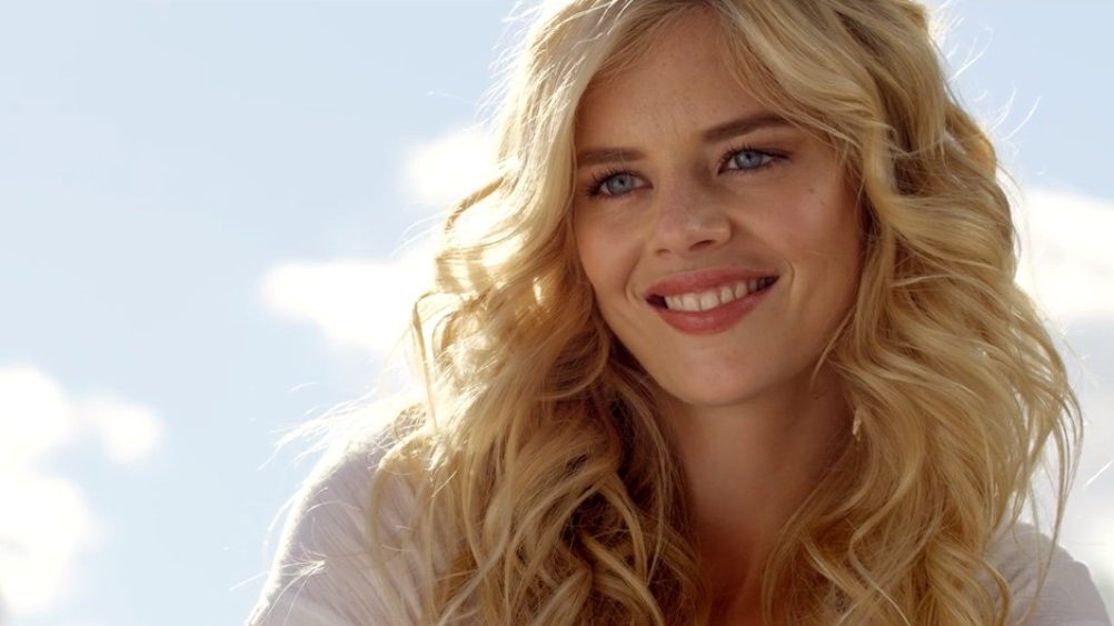 samara-weaving-e1535219748200