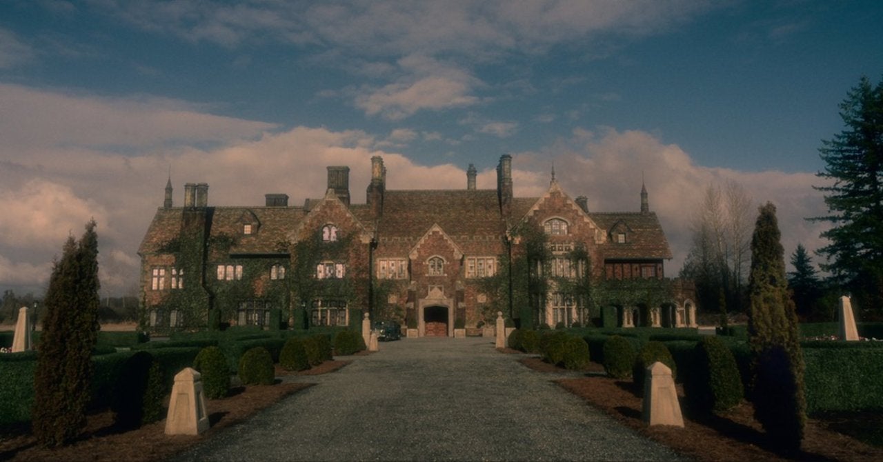 haunting-of-bly-manor-house-netflix-1235052-1280x0